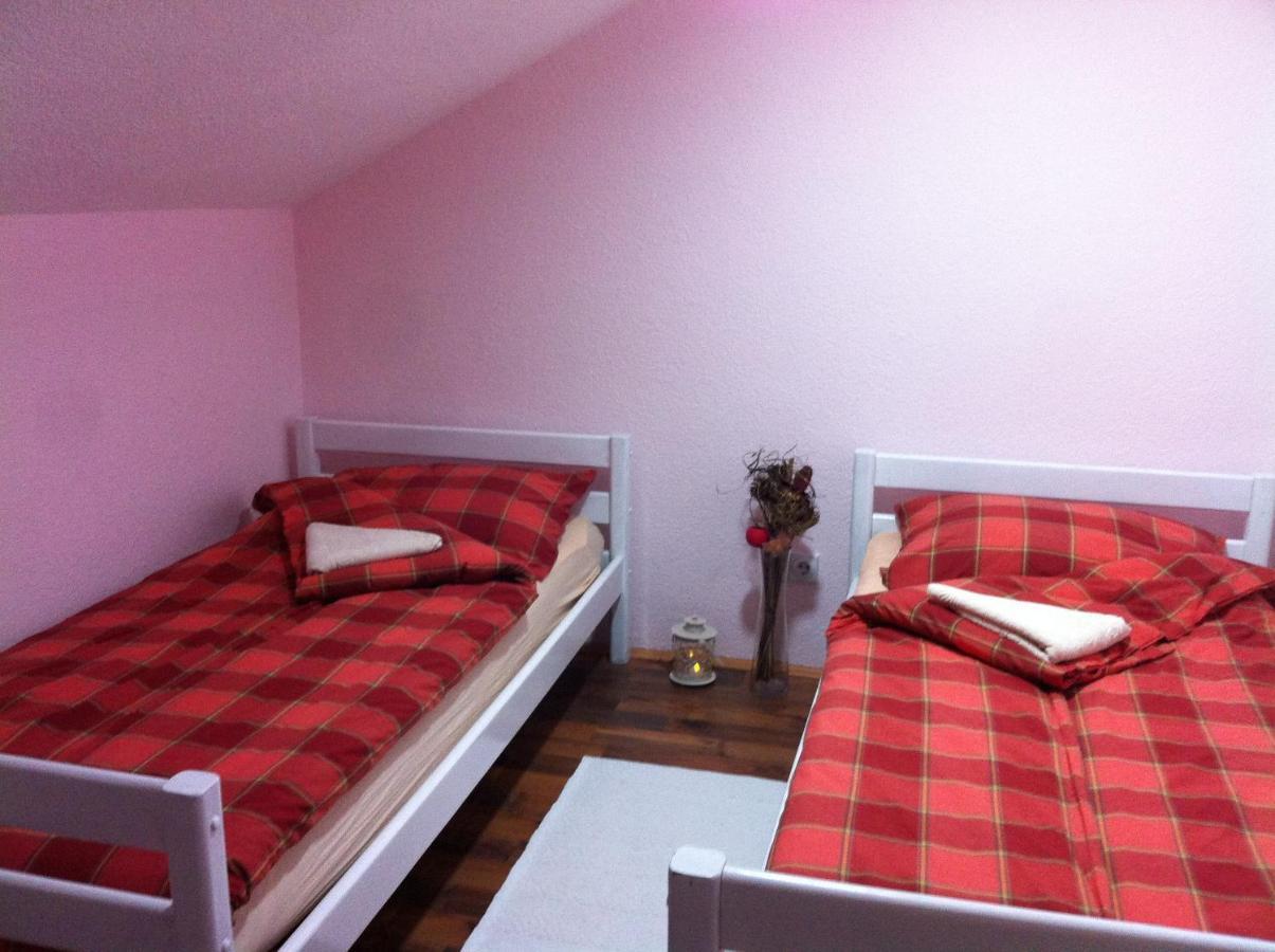 Pansion Zeyno Hotel Sarajevo Ruang foto