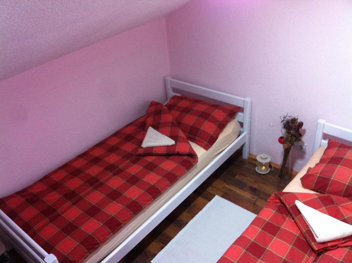 Pansion Zeyno Hotel Sarajevo Ruang foto
